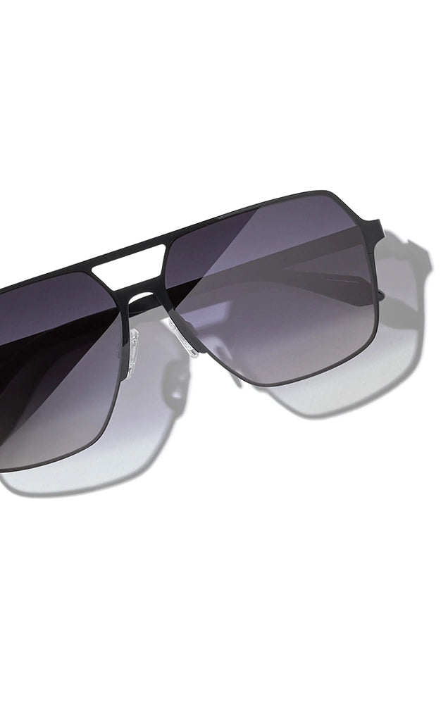 BACKSTAGE PASS POLARIZED