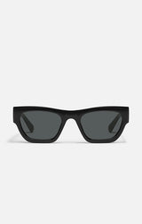 Nice Try Sunglasses in Black/Smoke