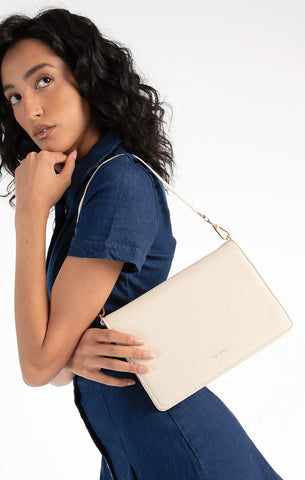 MATT & NAT GARNI VEGAN TOTE BAG IN CAVE