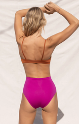 HI TIDE BOTTOM IN ALOHA