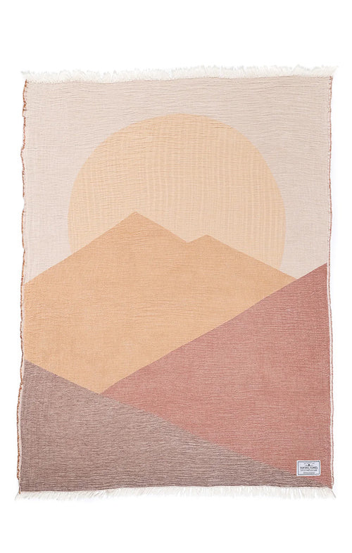THE MEANDER MUSLIN THROW
