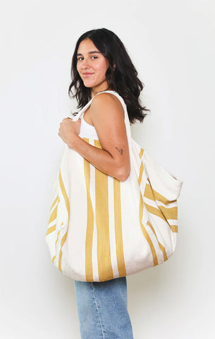 MATT & NAT GARNI VEGAN TOTE BAG IN CAVE