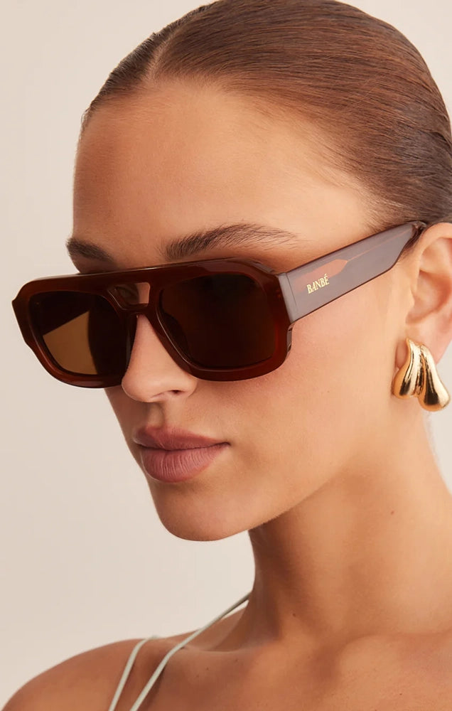 THE SUKI SUNGLASSES IN CINNAMON