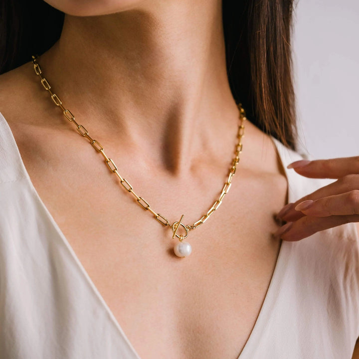 THALASSA PEARL NECKLACE