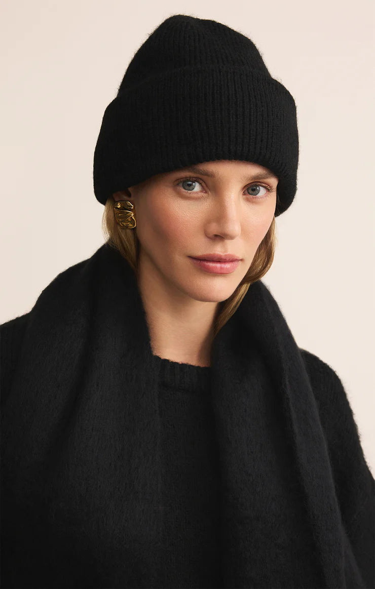 GLACIER LUXE BEANIE IN BLACK