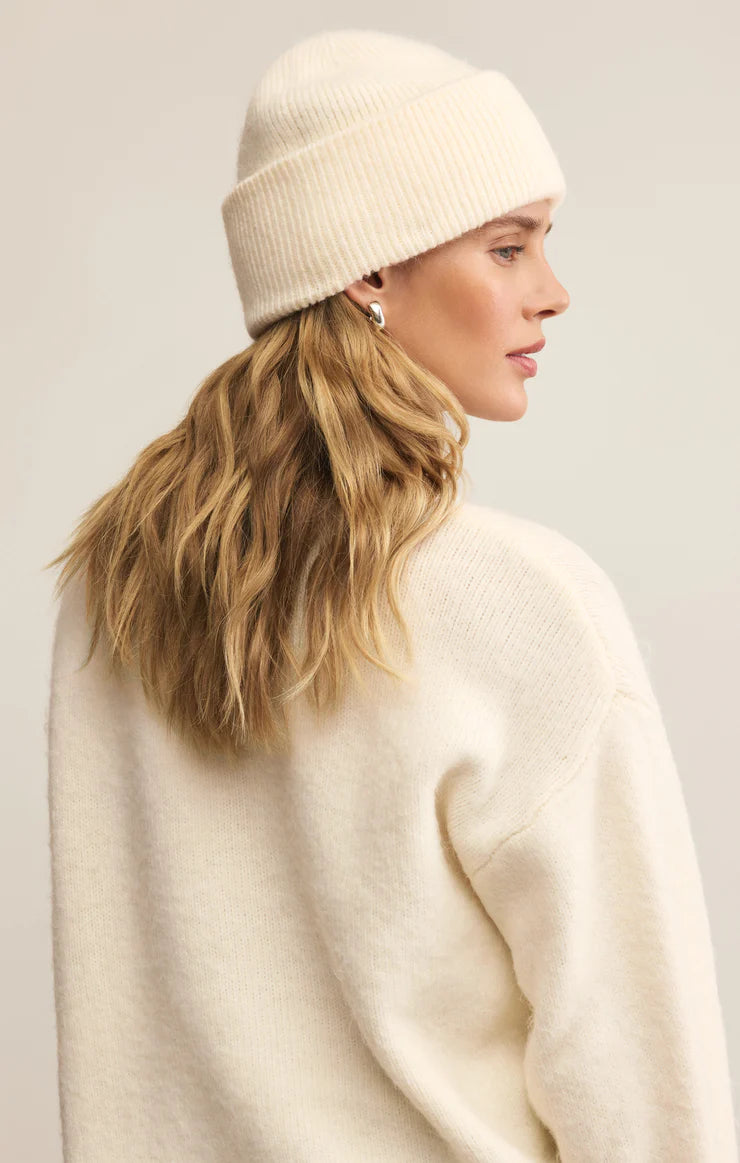 GLACIER LUXE BEANIE IN WARM WHITE