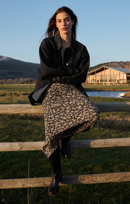 Z SUPPLY MILES PERFECT KNIT DENIM JACKET IN BLACK SAND