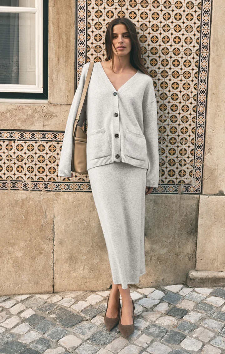 Cozy Moment Cardigan in Feather Grey