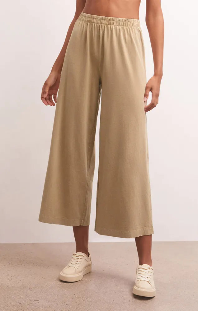 Z SUPPLY SCOUT COTTON JERSEY PANT IN RATTAN