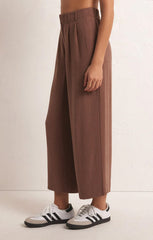 Z SUPPLY FARAH PANT IN WHIPPED MOCHA