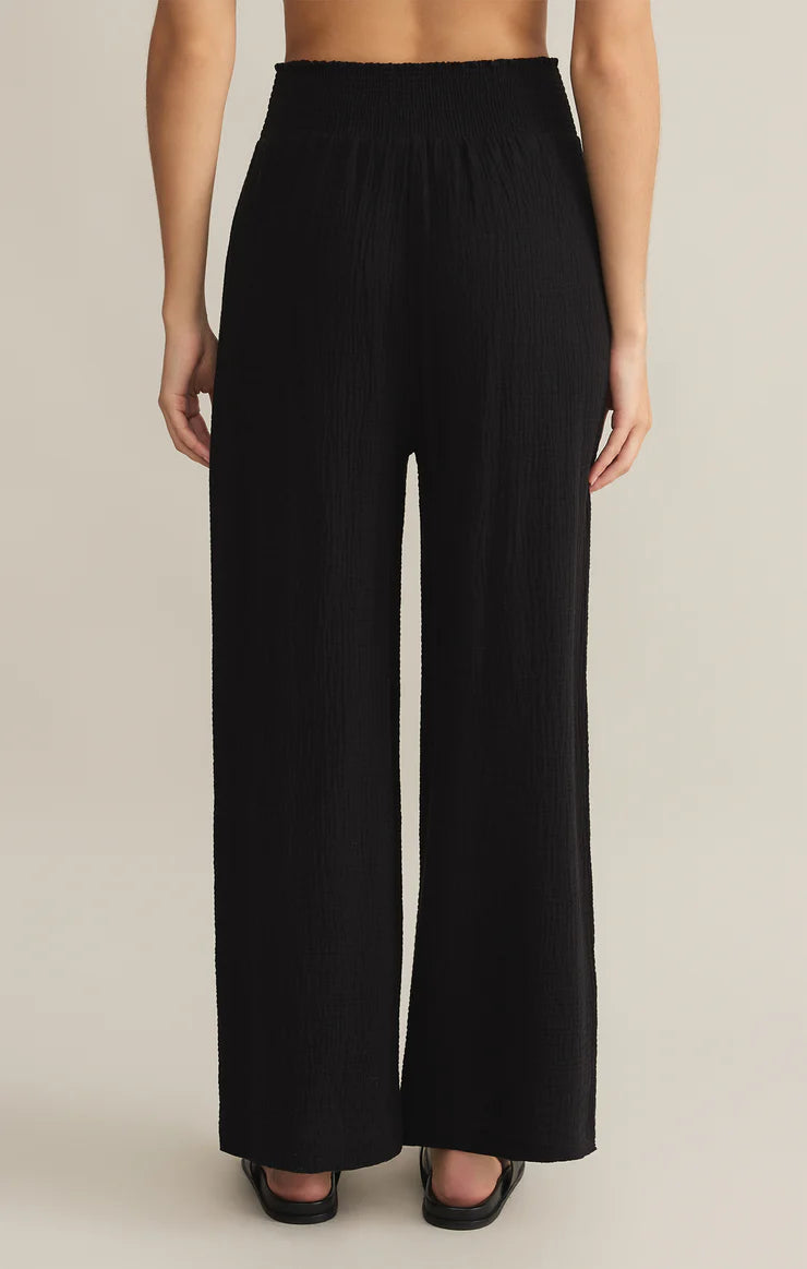 Z SUPPLY CASSIDY FULL LENGTH GAUZE PANT IN BLACK
