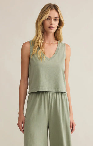 Z SUPPLY SWAY TEXTURED SLUB CROPPED TEE IN PARCHMENT