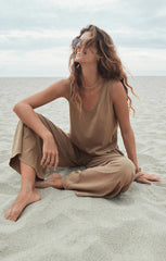 Z SUPPLY SLOANE V-NECK TANK IN ICED COFFEE