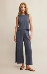 Z SUPPLY SLOANE TEXTURED SLUB TOP IN WORN BLUE