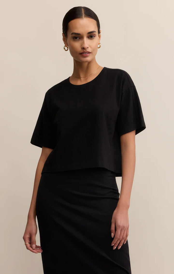 ON THE GO COTTON JERSEY TEE IN TRUE BLACK