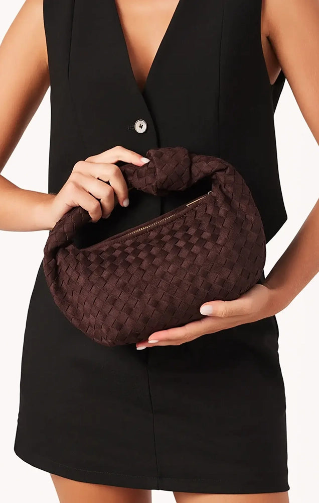 KERI HANDLE BAG IN CHOCOLATE SUEDE