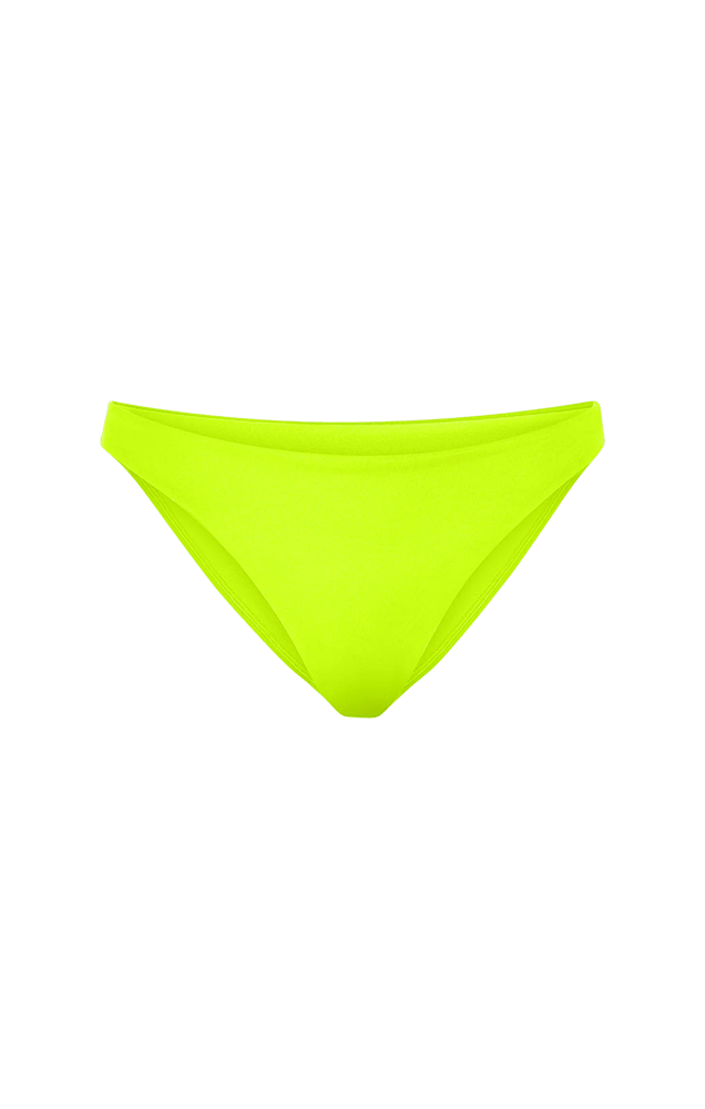 WEAR TO BOTTOM IN TOURIST