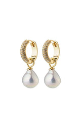 PILGRIM EDELE PEARL EARRINGS IN GOLD